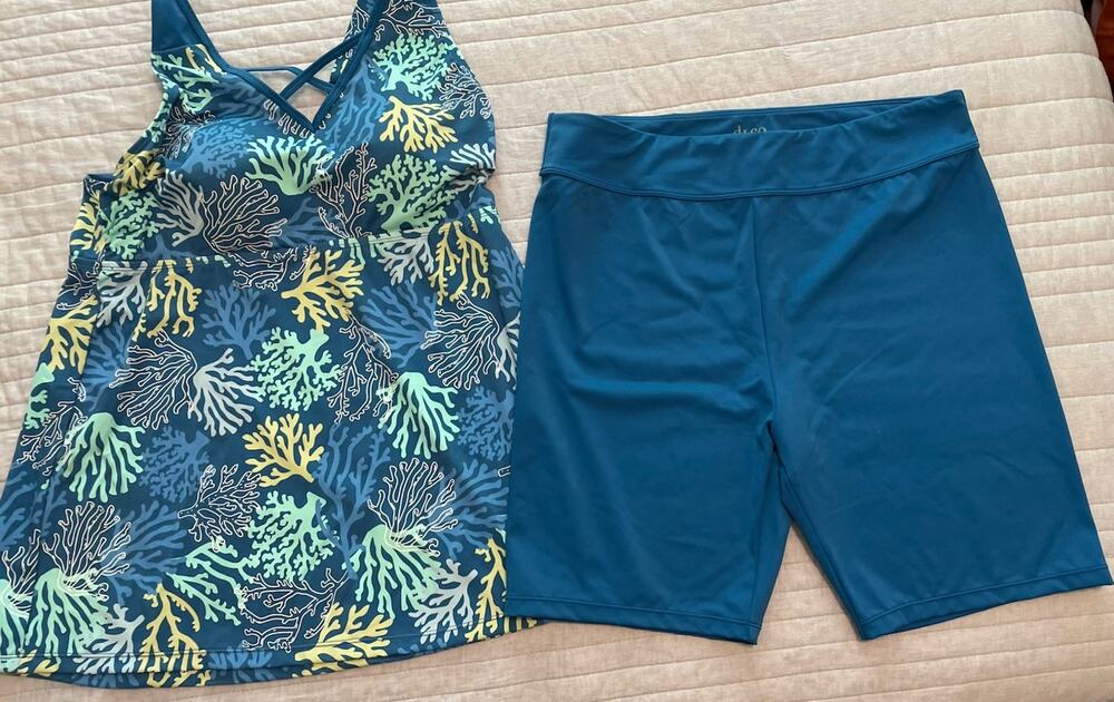 Denim & Company Sz 14 Crisscross Front Tankini Swim Short Set A634815